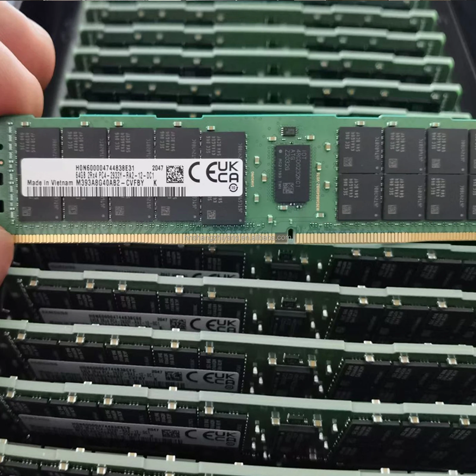M393A8G40AB2-CWE 64GB DDR4 Pc4 - 64Gb Ddr4 Ecc Reg 3200Mhz avis et prix